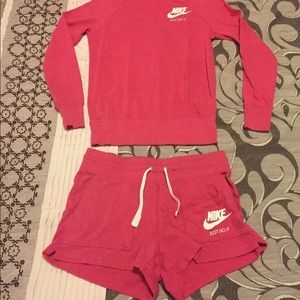 Nike Short Set Size XS M